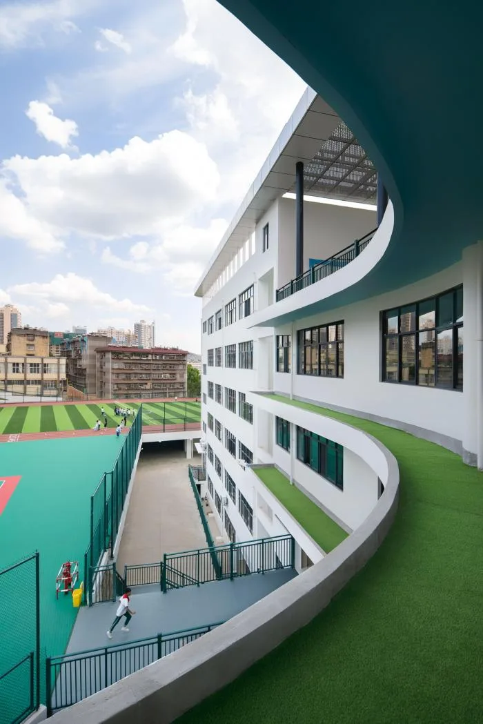 BIM Architecture | Campus Regeneration, Half Mountain Half School: Yunnan Yuxi Ecological Experimental Primary School/Conceptual Design