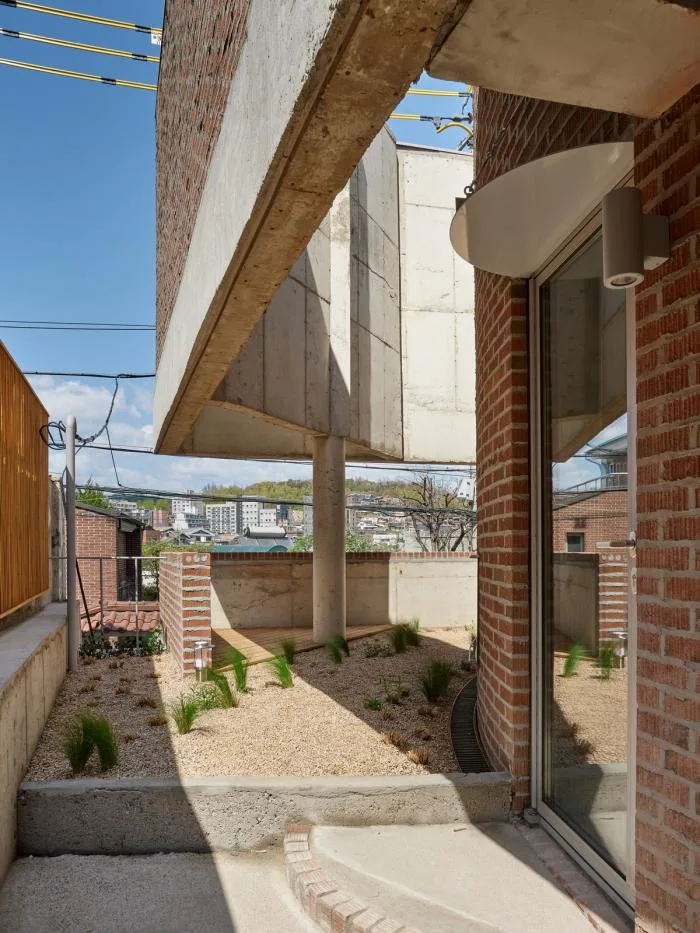 BIM Architecture | Ritual and Fun Coexistence: Korean 'Back Alley' Residential Buildings