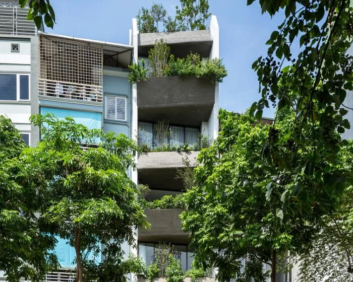 BIM Architecture | Dancing Sky Garden: Vietnamese Row House