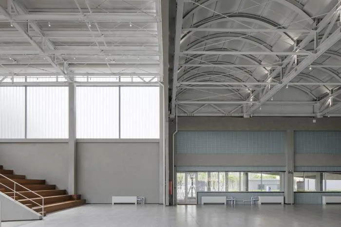Multi-functional activity space © Peter Dixie (UK)/Luotang Architectural Photography