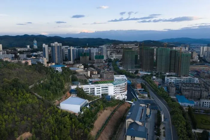 BIM Architecture | Campus Regeneration, Half Mountain Half School: Yunnan Yuxi Ecological Experimental Primary School/Conceptual Design