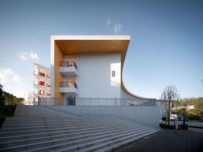 BIM Architecture | Stereoscopic "Courtyard" Space: Yunnan Normal University Experimental High School/Tsinghua University Architectural Design Institute+Tsinghua University School of Architecture