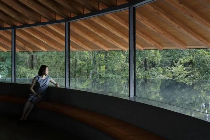 BIM Architecture | Like a Round Hat: Cemetery Community Hall by the Narrow Mountain Lake/Nakamura Taki& NAP