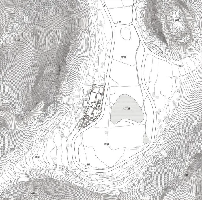 BIM Architecture | Giant Stone Creeping at the Foot of the Mountain: Louna Camping Service Center/Li Xinggang Studio