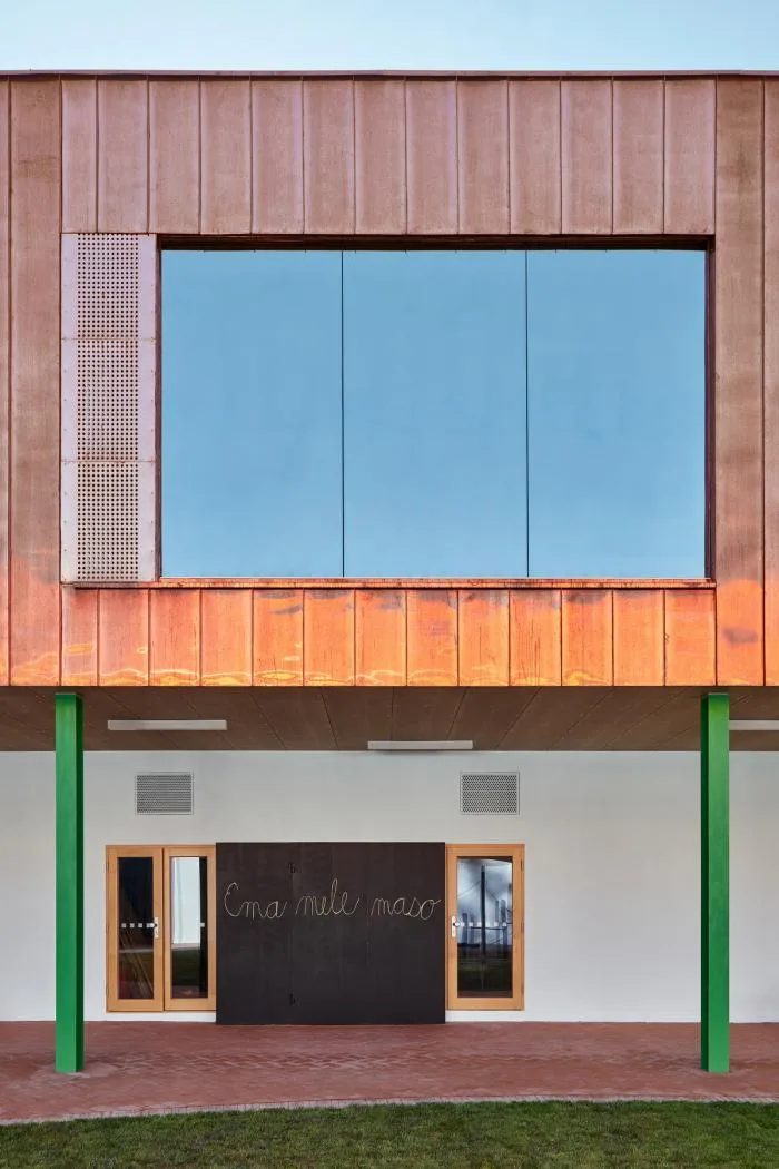 BIM Architecture | Children's Castle in Fairy Tale Books: Vřesovice Elementary School Expansion