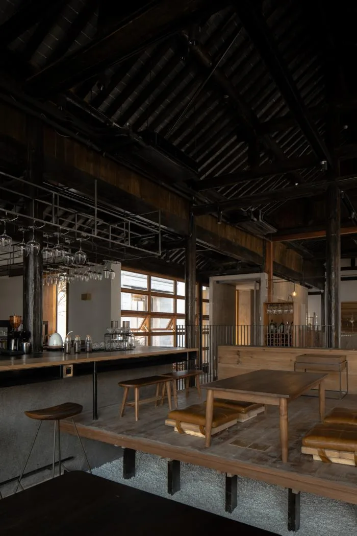 BIM Architecture | Collision between Jiangnan Old Street and Coffee Culture: D-U Duka Collection/Ben Zhe Architecture