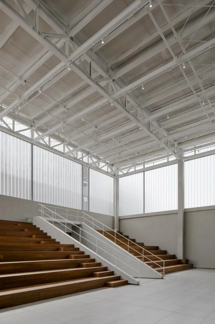 Multi-functional activity space staircase © Peter Dixie (UK)/Luotang Architectural Photography