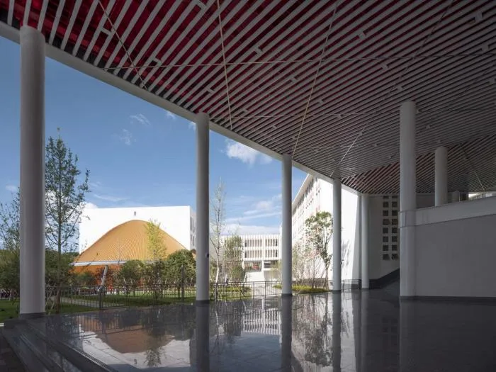 BIM Architecture | Stereoscopic "Courtyard" Space: Yunnan Normal University Experimental High School/Tsinghua University Architectural Design Institute+Tsinghua University School of Architecture