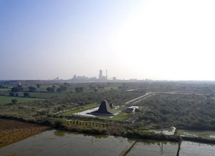 BIM Architecture | Leading to a Pure Faith World with Holy Water - Indian Stone Step Temples
