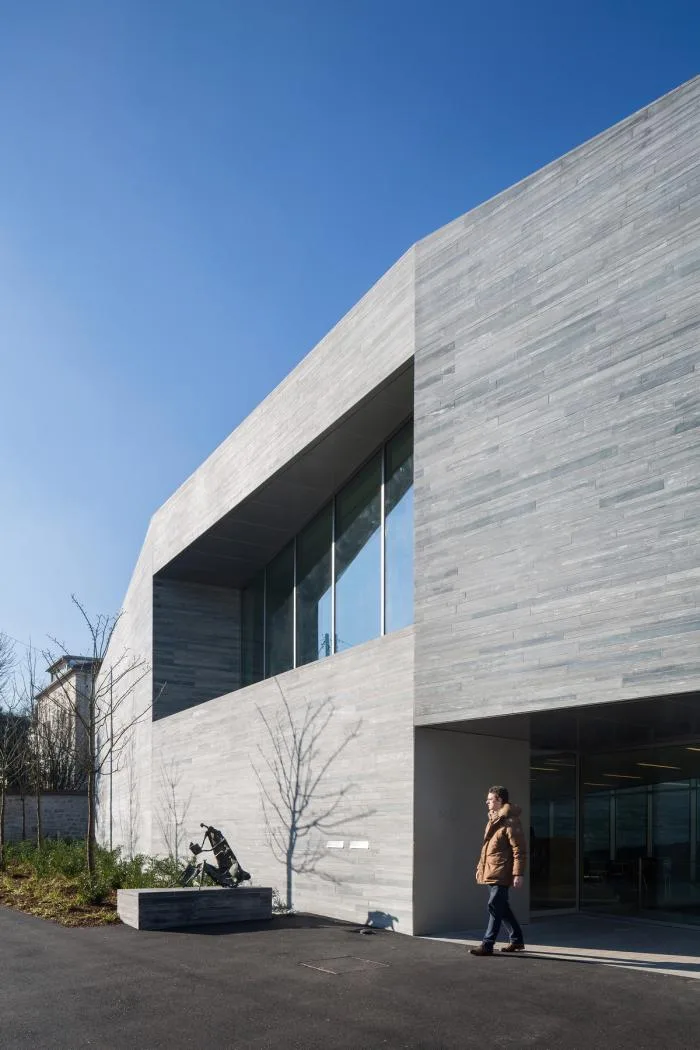 BIM Architecture | Town Tree Courtyard - Queenstown Media Library