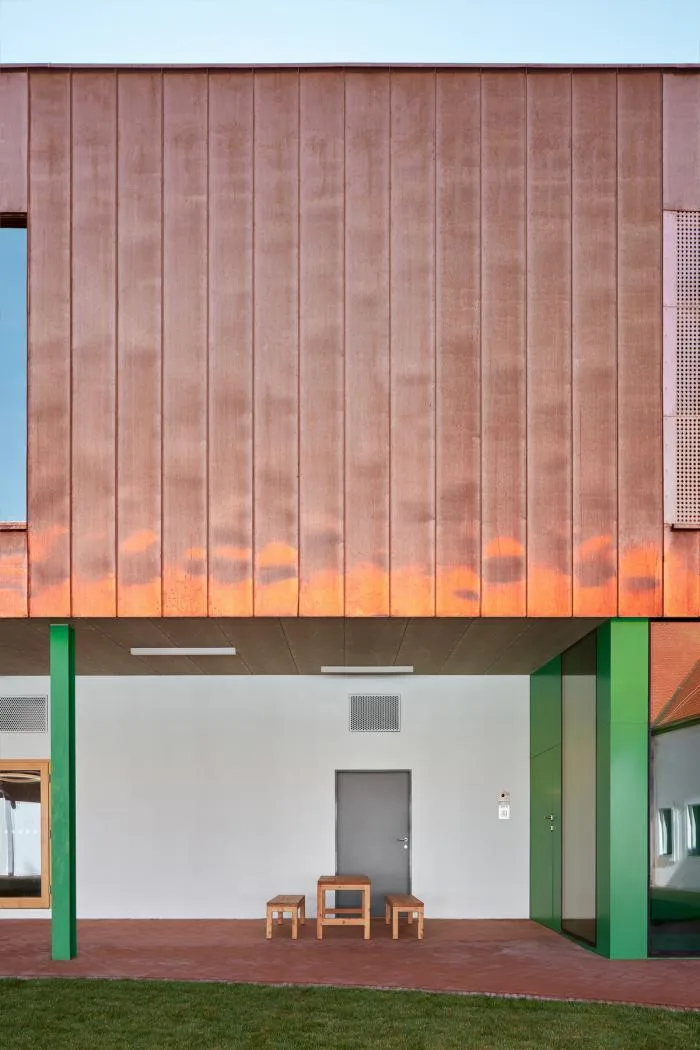 BIM Architecture | Children's Castle in Fairy Tale Books: Vřesovice Elementary School Expansion