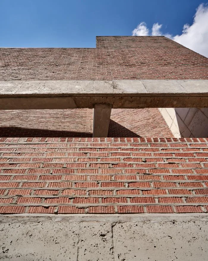 BIM Architecture | Ritual and Fun Coexistence: Korean 'Back Alley' Residential Buildings