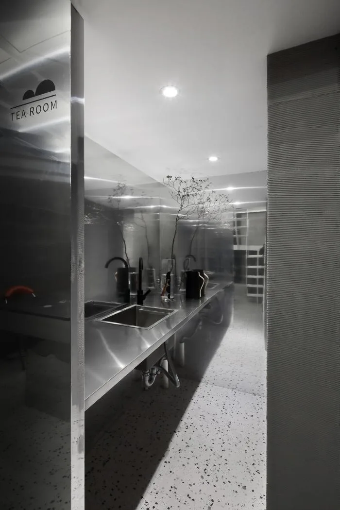 BIM architecture | Office space design half a meter away from home, Ningbo