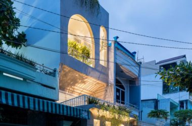 BIM Architecture: V Villa Vietnam Featuring Vertical Green Courtyards Blending Energy and Serenity-BIM WORLD