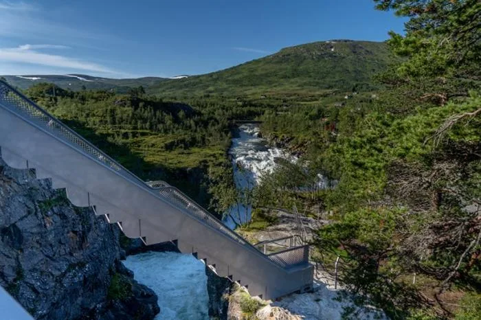 BIM Architecture | 150 feet long, spanning the waterfall abyss: Vøringsfossen Staircase Bridge in Norway