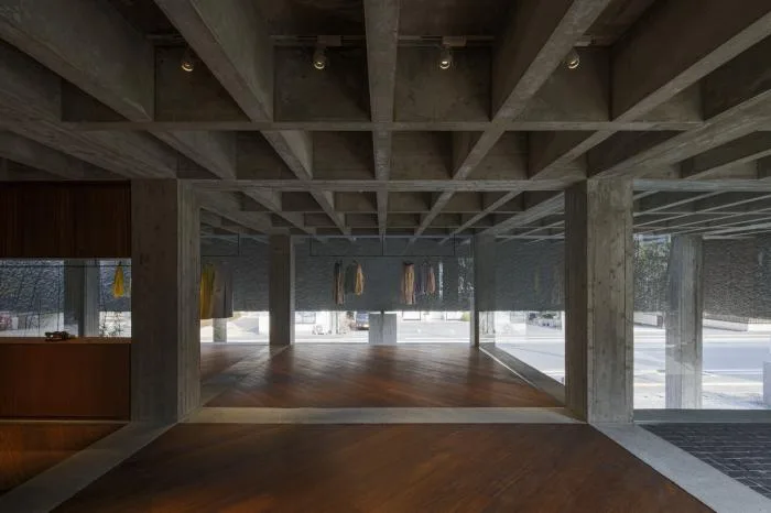BIM Architecture | Thick and Transparent: Daihara Kendo Semi elevated Brand Store/Shimokawa Toru Architecture Firm