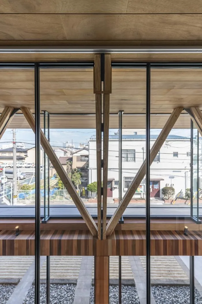BIM Architecture | Warm Transparency: Nagoya Surgical Clinic "Takenaka"/TSC Architects