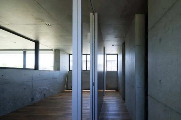 BIM architecture | Half covered with vertical walls, transparent and scenic: Residential "SCAPE" in Yamagata Prefecture, Japan