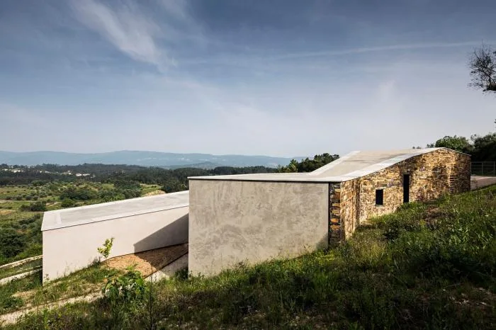 BIM Architecture | Overlooking the Valley, a Free and Quiet Villa