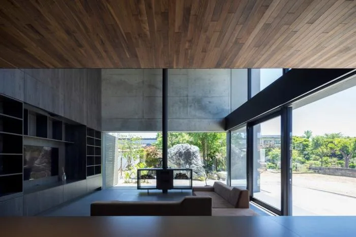 BIM architecture | Half covered with vertical walls, transparent and scenic: Residential "SCAPE" in Yamagata Prefecture, Japan