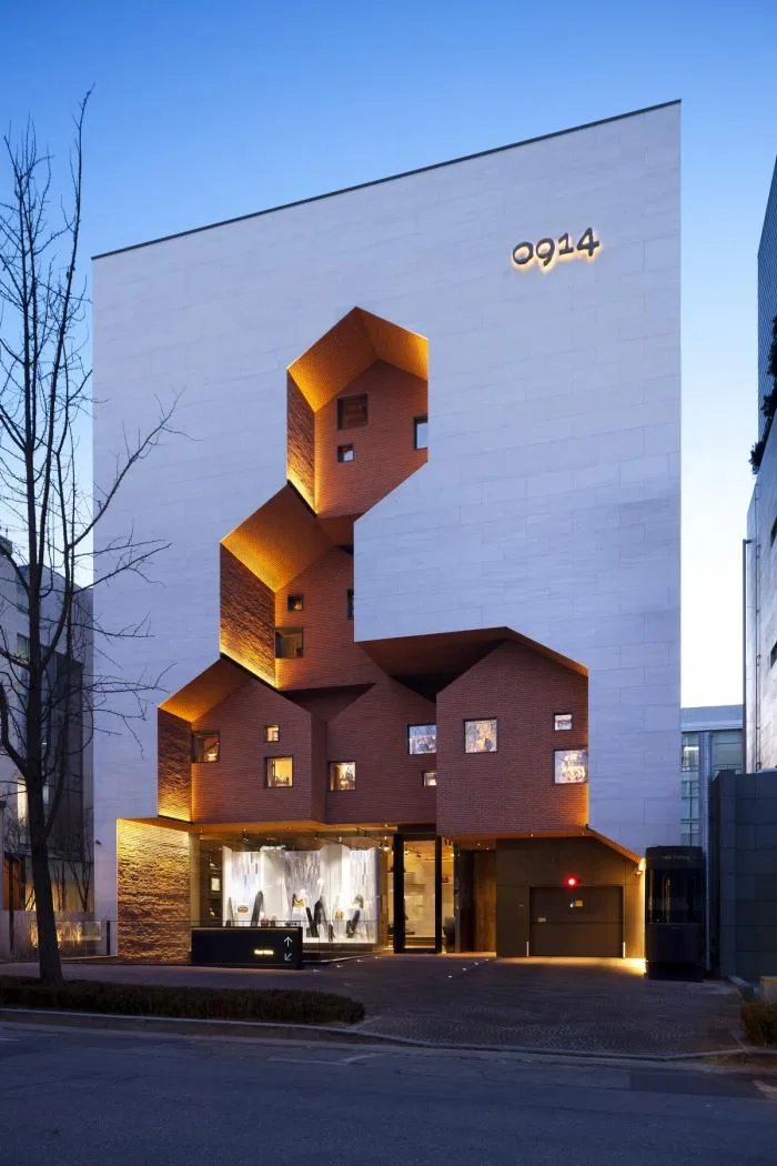 BIM Architecture | Village Small Houses Stacked in White Boxes: Korea 0914 Flagship Store