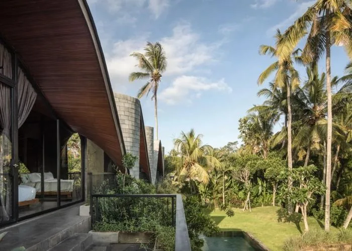 BIM Architecture | "Alpha Home", Bali/Alexis Dornier