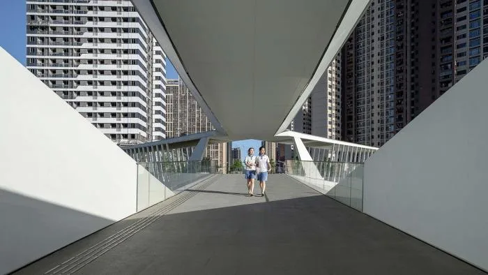 BIM Architecture | Tension in Tranquility: Cross River Pedestrian Bridge at Shenzhen Pingshan Senior High School/Nansha Original