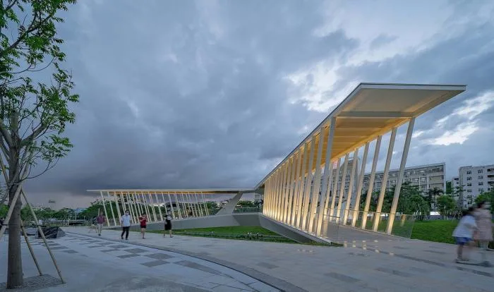 BIM Architecture | Tension in Tranquility: Cross River Pedestrian Bridge at Shenzhen Pingshan Senior High School/Nansha Original