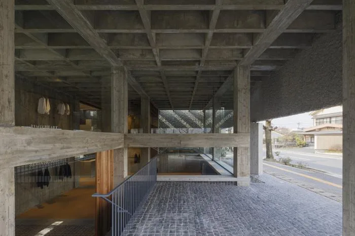 BIM Architecture | Thick and Transparent: Daihara Kendo Semi elevated Brand Store/Shimokawa Toru Architecture Firm