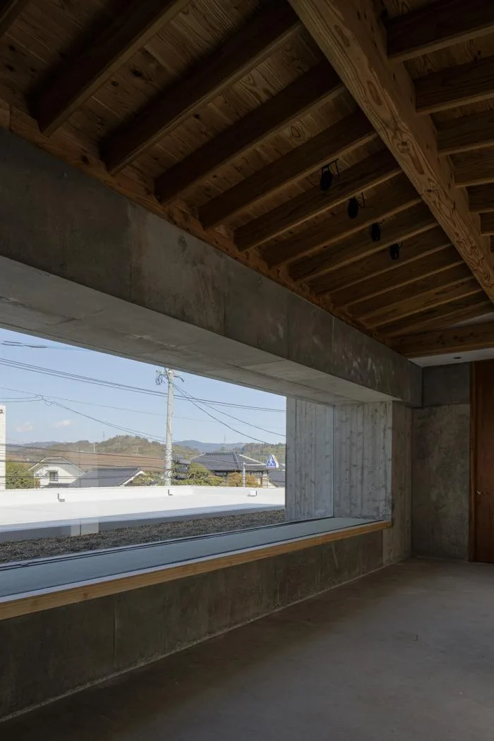 BIM Architecture | Thick and Transparent: Daihara Kendo Semi elevated Brand Store/Shimokawa Toru Architecture Firm