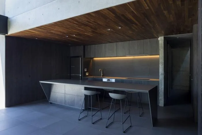 BIM architecture | Half covered with vertical walls, transparent and scenic: Residential "SCAPE" in Yamagata Prefecture, Japan