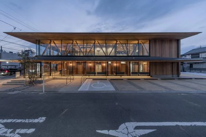 BIM Architecture | Warm Transparency: Nagoya Surgical Clinic "Takenaka"/TSC Architects