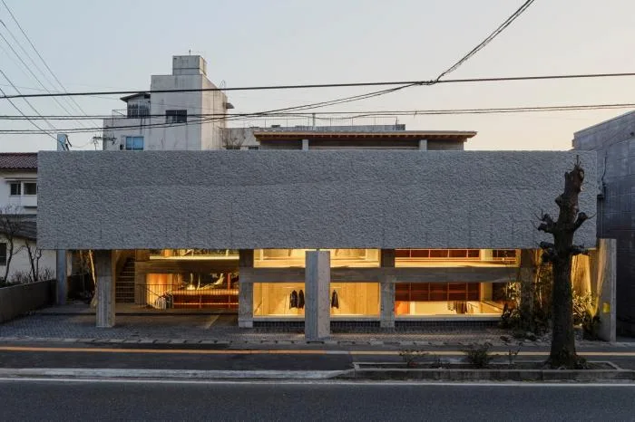 BIM Architecture | Thick and Transparent: Daihara Kendo Semi elevated Brand Store/Shimokawa Toru Architecture Firm