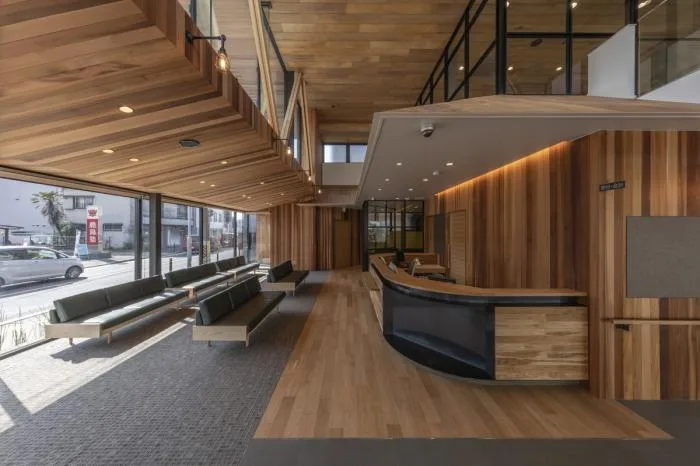 BIM Architecture | Warm Transparency: Nagoya Surgical Clinic "Takenaka"/TSC Architects