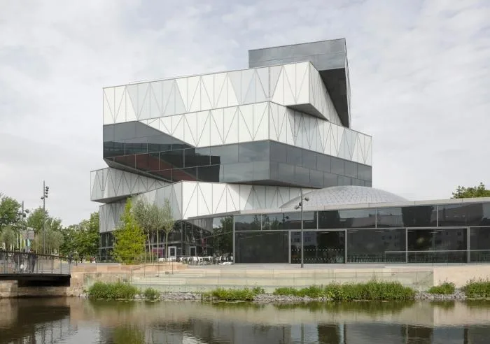 BIM Architecture | Heilbronn Technology Museum, a spiral enclosed horseshoe shaped space