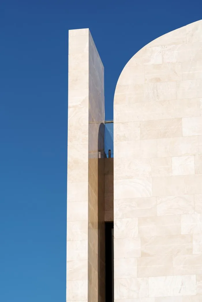 BIM Architecture | A Pure Geometric Utopia: Iran's Office Building 'Zamin'