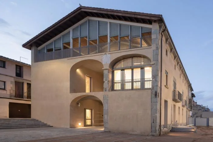 BIM Architecture | Integration of Traditional Farmhouses and Baroque Architectural Styles: Renewal of "El Mallol" Civic Center