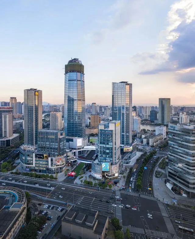 Ningbo Bund meets Xiaolujiazui, Green Center reshapes the skyline of Ningbo city