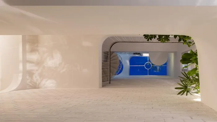BIM architecture | Vertical courtyards adorned with greenery, balancing vitality and tranquility: V Villa Vietnam