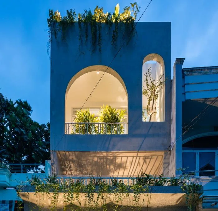 BIM architecture | Vertical courtyards adorned with greenery, balancing vitality and tranquility: V Villa Vietnam