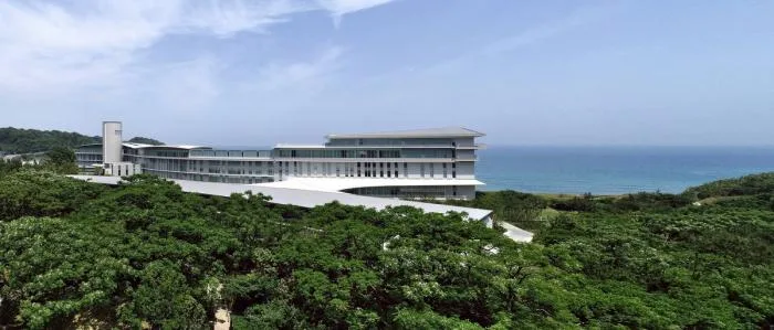 BIM Architecture | Flowing Shape, Dancing with the Waves: Daikin Industrial Headquarters/Zhuzhong Engineering Store