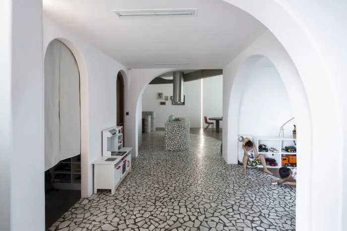 BIM Architecture | Terrazzo Apartment 'M à i' in Ho Chi Minh City, Defining Space with Curved Geometric Shapes/Whale Design Lab
