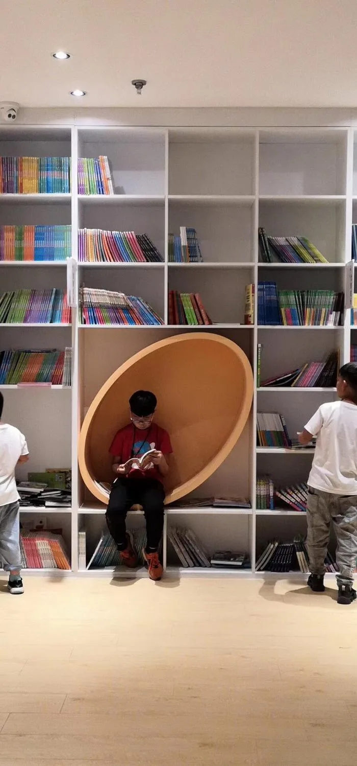 BIM Architecture | Yuanping · Meijing Bookstore: A Bookstore Hidden in the Skylight Courtyard/Shanghai Yanyang Architectural Design Studio