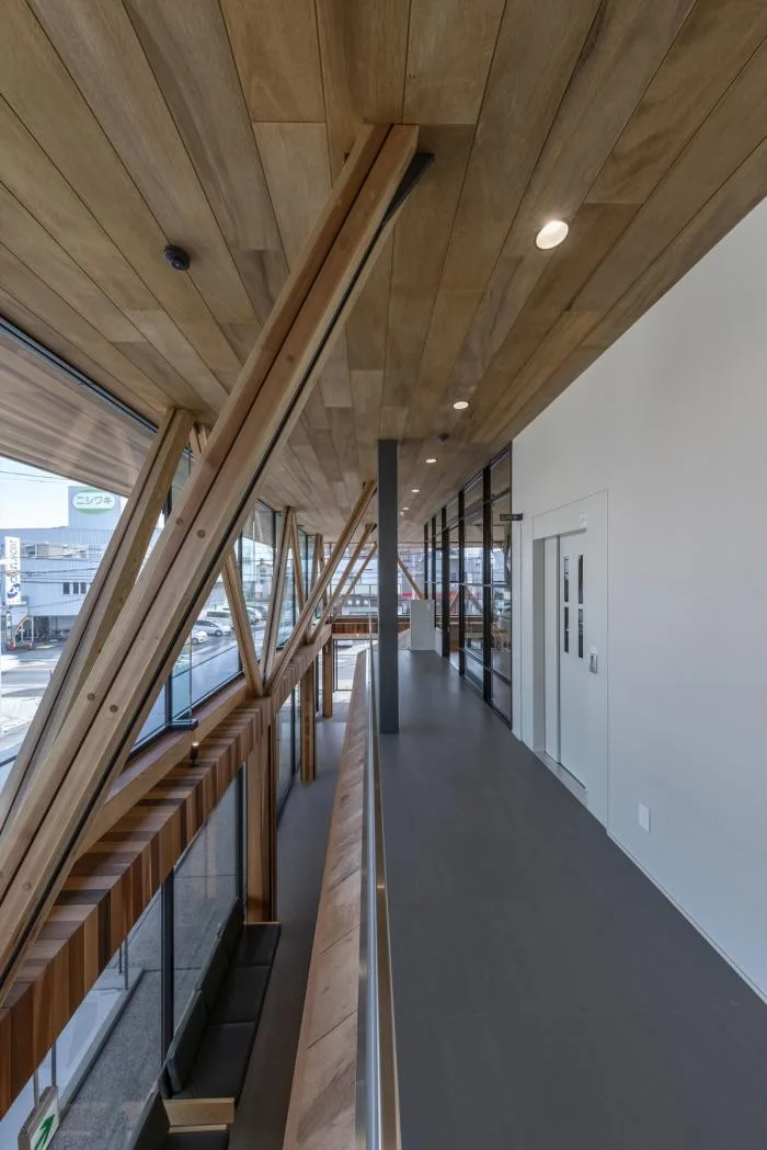 BIM Architecture | Warm Transparency: Nagoya Surgical Clinic "Takenaka"/TSC Architects