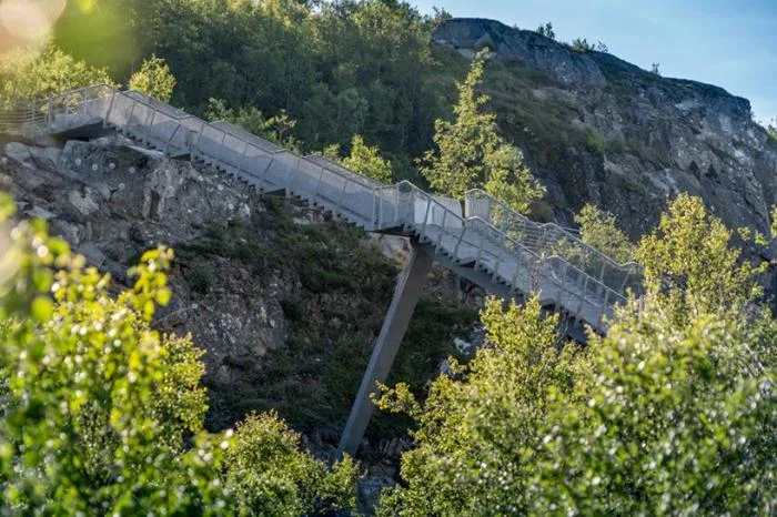 BIM Architecture | 150 feet long, spanning the waterfall abyss: Vøringsfossen Staircase Bridge in Norway