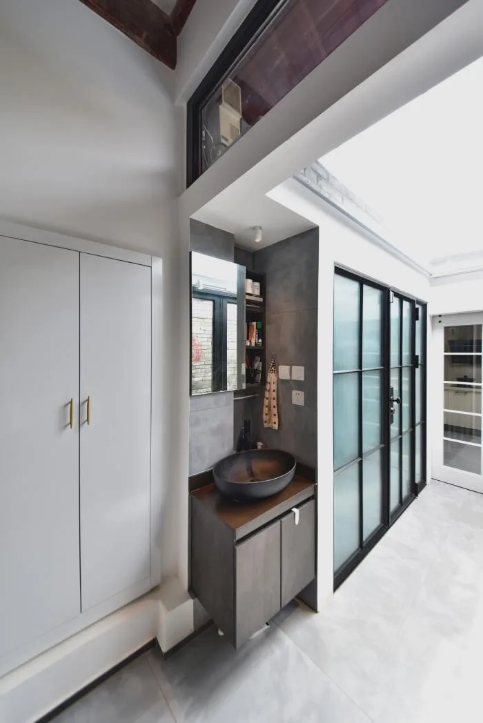 BIM Architecture | Houhai Wedding House, Renovation/Clearing of Residential Buildings for Young People in Hutong Courtyard