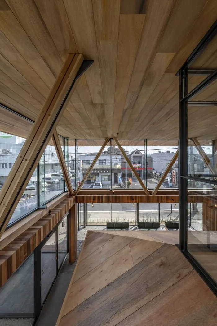 BIM Architecture | Warm Transparency: Nagoya Surgical Clinic "Takenaka"/TSC Architects