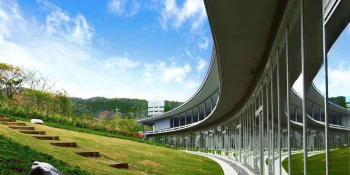 BIM Architecture | Flowing Shape, Dancing with the Waves: Daikin Industrial Headquarters/Zhuzhong Engineering Store
