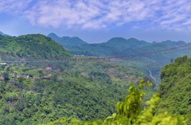 BIM Architecture: Cangyu Mirror Gallery and Huangchuan Three Gorges Qingtian Glass Bridge by Zhejiang University Design Institute-BIM WORLD