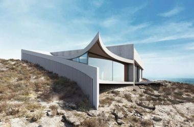 BIM Architecture: 'Enjoyment-Oriented Residence' in Greece by ADD-BIM WORLD
